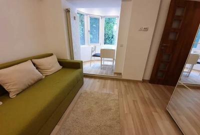 Apartament cu 3 camere decomandat în Lacul Tei - 2