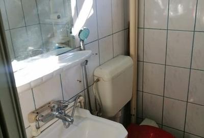 Garsonieră semidecomandată în P-ța Unirii