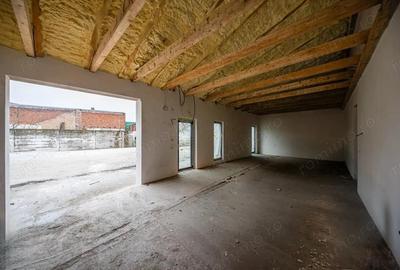 Spațiu comercial, de 613 mp, în Steaua - 20