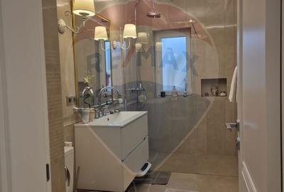 Apartament cu 4 camere în Remetea - 19