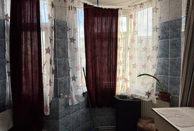 Apartament cu 3 camere decomandat, mobilat în - 3