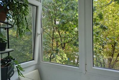 Apartament cu 4 camere decomandat în Crângași - 7