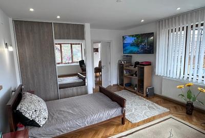 Casă individuală cu 5 camere cu Canalizare în Sud-Est - 3