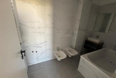 Apartament cu 3 camere decomandat în Nord - 2