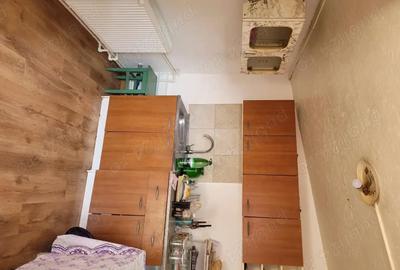 Casă cu 4 camere cu Teren 280 Mp în Piața Nouă - 1