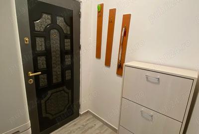 Vind apartament doua camere semidecomandat Brasov - 2