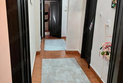 De vanzare apartament zona vs uri - 2
