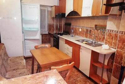 Apartament cu 2 camere decomandat în Republicii - 7