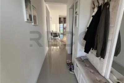 Casă cu 3 camere cu Teren 500 Mp în Sânmartin - 1