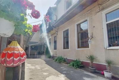 Live 3D! Apartament in casa, cu terasa si curte interioara,