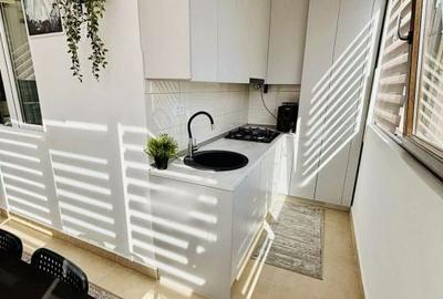 Apartament cu 3 camere decomandat în Roșu - 5