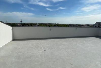 Apartament cu 4 camere în Central - 1