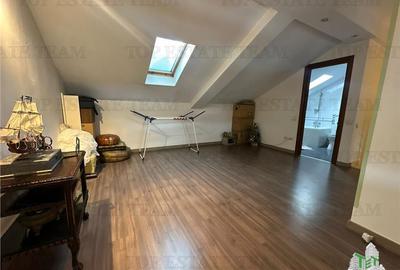 Casă individuală cu 6 camere cu Canalizare în Bucureștii Noi - 14