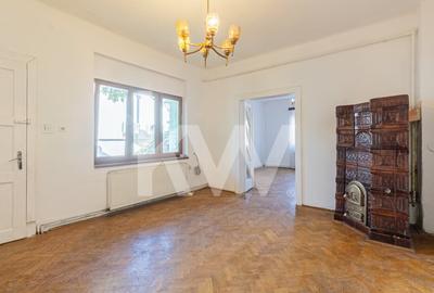 Vanzare casa cu 3 camere, singur in curte - Piata de Miercuri - 4