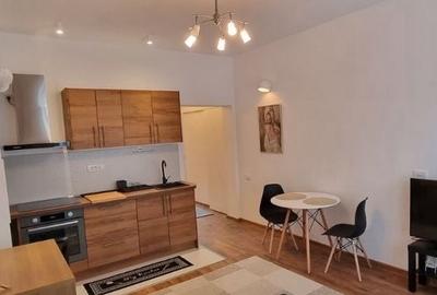 PENINSULA 2 CAMERE RENOVAT 530 EURO NEGOCIABIL TERMEN LUNG - 1