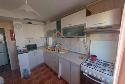 Vanzare apartament 3 camere zona Lujerului - Tramvai 41 Vanzare apartament 3 camere zona Lujerului - Tramvai 41 - 7