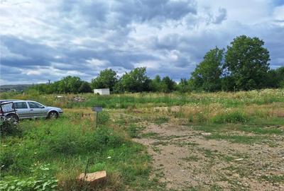 Teren de 2513 mp, în Central