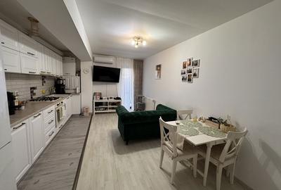 Apartament cu 3 camere semidecomandat în Rahova - 2