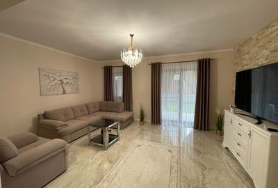 Duplex cu 4 camere cu Teren 175 Mp în Florești - 1