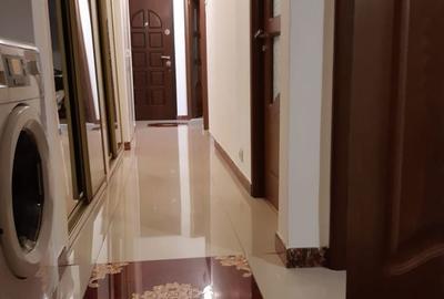 Apartament cu 3 camere decomandat în Central - 3