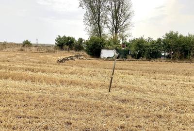 Teren de 400 mp, în Exterior Vest - 1