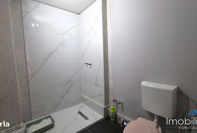 Apartament cu 4 camere în Central - 8