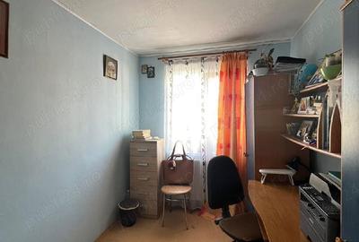 Apartament cu 3 camere semidecomandat în Dărmănești - 8