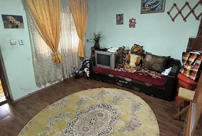 Casă cu 4 camere cu Teren 550 Mp în Central - 3