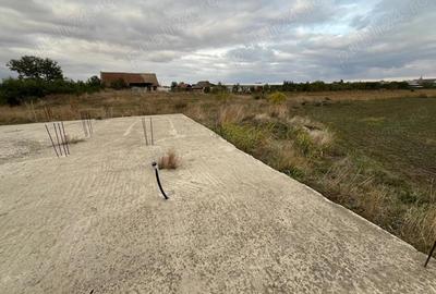 Teren de 3000 mp, în Checea - 12