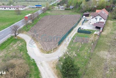 Teren de 3795 mp, în Aușeu - 2