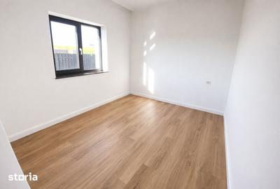 Casă cu 4 camere cu Teren 400 Mp în Dancu - 1