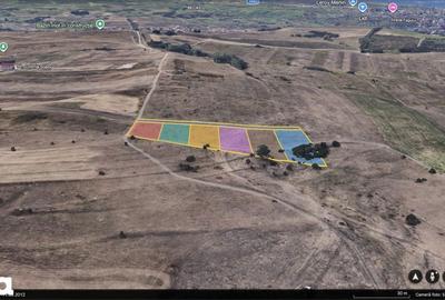 Teren de 9000 mp, în Sopor - 9