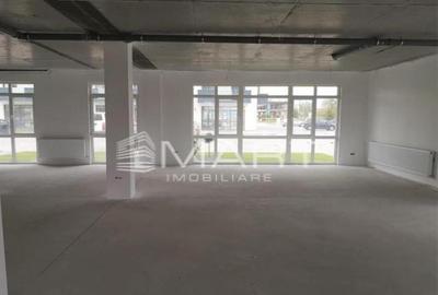 Spațiu comercial, de 229 mp, în Central - 1