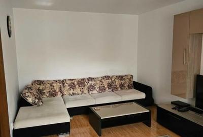Confort si stil in zona Vitan - apartament de 2 camere decomandat cu balcon - 2