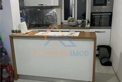 Apartament de vanzare cu 3 camere, zona Dristor - 5