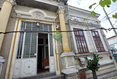 Vila de vanzare -  zona Victoriei - 4