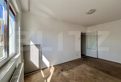 Apartament cu 3 camere, 63 mp, zona Vest - 13