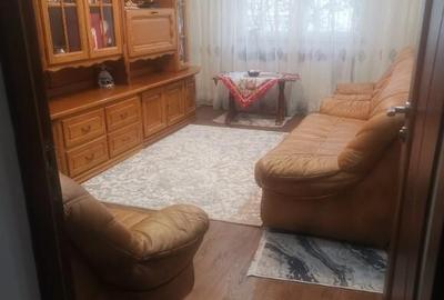 Apartament cu 3 camere decomandate Zona Cuza Voda 2 Apartament cu 3 camere decomandate Zona Cuza Voda 2 - 3