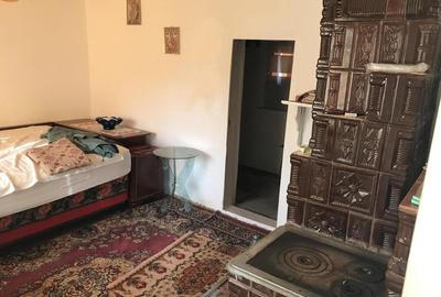 Casă cu 3 camere în Costești - 6
