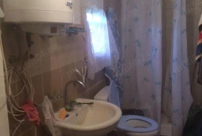 Casă cu 3 camere în Rași - 1