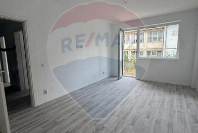 2 camere + curte, bloc nou, zona centrala - 2