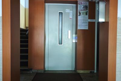 Apartament cu 3 camere în 1 Mai - 13