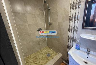 Casă cu 6 camere cu Teren 250 Mp în Mărășești - 11