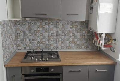 Apartament cu 2 camere decomandat, mobilat în Apărătorii Patriei - 1