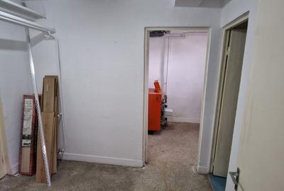 Coiciu, o vila construita pe cadre de beton, bine compartimentata. - 28