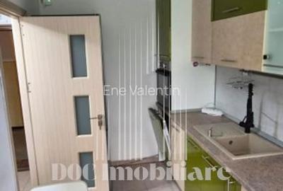 Apartament cu 2 camere semidecomandat în Timpuri Noi