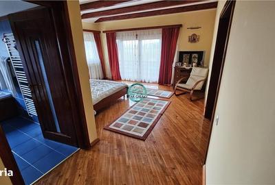 Casă cu 4 camere în Central - 3