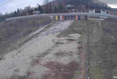 De inchiriat Hala ?i Birouri - 2