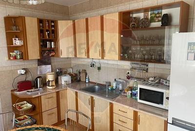 DE VANZARE Vila de vacanta in Pucioasa /Dambovita - 8