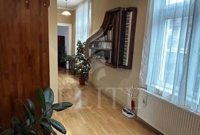 Apartament cu 2 camere semidecomandat, mobilat în Central - 11